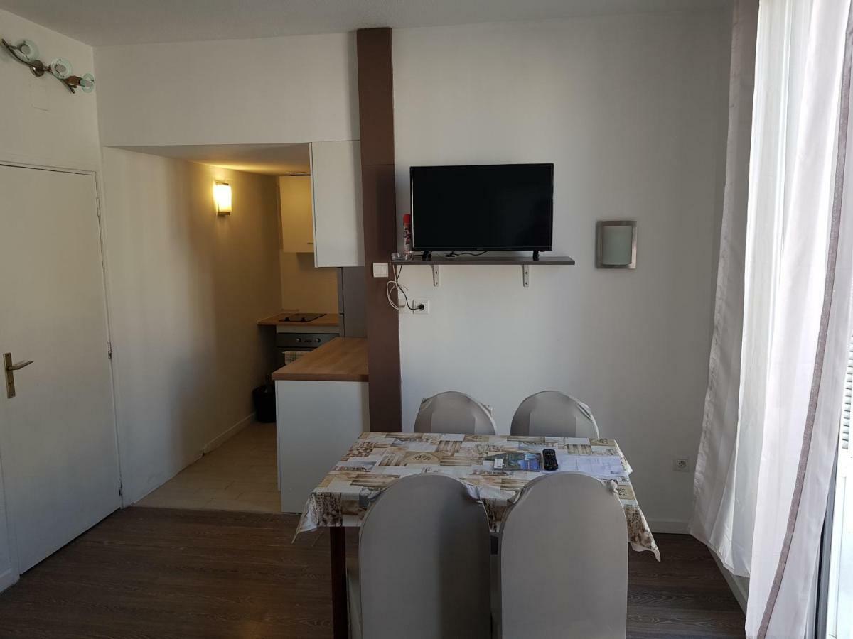 18 Rue Des Petits Fosses - 5 Apartamento Lourdes Exterior foto